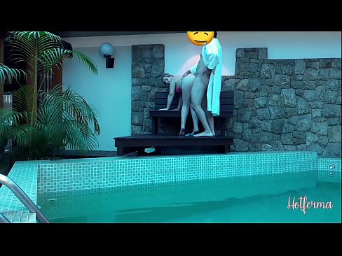 ❤️ Tus thawj coj caw tus tub txib mus rau hauv lub pas dej, tab sis tsis tuaj yeem tiv taus kub ❌ Poj niam deev hluas nraug ntawm porn hmn.sexflashgame.ru
